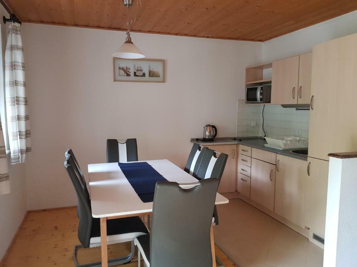 Villa Rozmaring Haz Balatonlelle Exterior foto